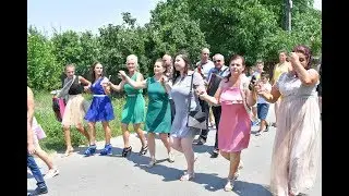02 Hora mare la nunta la cort