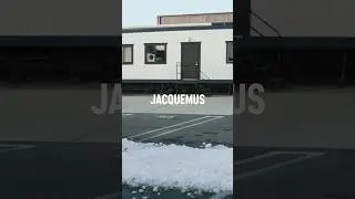 Don&rsquo;t try this at home &hellip; #kendalljenner #christmas #jacquemus #celebrity #fyp