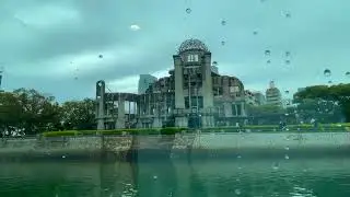 Scenery of the Atomic bomb dome from Motoyasu River on the ferry boat   フェリーから撮影 元安橋から原爆ドーム