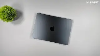 Apple MacBook Pro M4 ASMR Unboxing