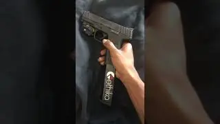 Smith&Wesson SD40 30 Rnd Mag W Red Laser #smithandwesson #gunvideos #smith #reels #shorts #guns