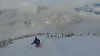 Heli-Skiing High Alpine Powder at Revelstoke