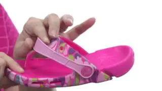 Crocs Kids - Electro Flip Girls Paisley (Toddler/Little Kid) SKU:#8266176