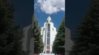Mały Dzwon parafii Świętej Rodziny w Lublinie o godzinie 12:00 we wtorek