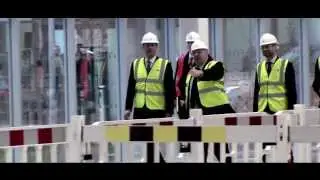 David Cameron Visits Jaguar Land Rover's New Manufacturing Facility | AutoMotoTV