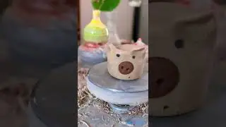 A Simple and beautiful mini ceramic vase...Pottery art #shortsvideo #minivase #pottery #amazing #diy