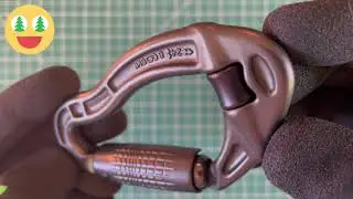 DMM Revolver Locksafe Carabiner - Arbsession Product Close Up