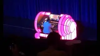 Odeon Leicester Square organ being played