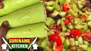Lauki Djhurmachrie KOKEN IN SURINAME | Calabash In Smoked Catfish COOKING IN SURINAME