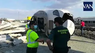 Al menos dos muertos en el descarrilamiento de un tren Alvia en Zamora al chocar con un coche