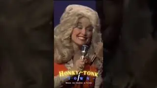 ❤️ 🎙️ .Dolly and Freddy Fender singing &ldquo;Before the Next Teardrop Falls&rdquo; in 1977.🥃 🎤
