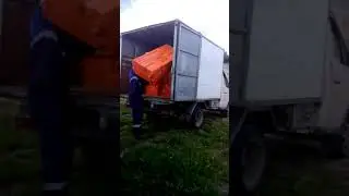 Загрузка газели