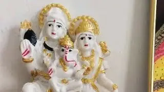 मोनी अवस्थी  is live गुड नाइट