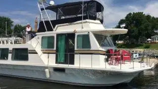 95 52 Harbor Master Wide body - On The Dock Yacht Sales
