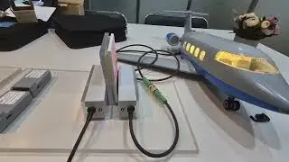 (RADIALL) Contactless Power & Data Connecting Solution