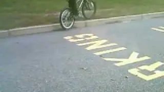 mikey's short bmx carer