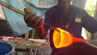 Ekilawuli art  training- Reheating and crafting molten glass