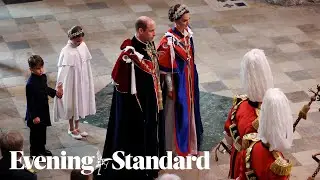 Moment Kate and William arrive with Prince Louis and Princess Charlotte