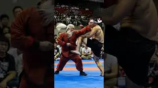 This slap left the opponent in a daze # fighting # boxing # martial arts # close combat