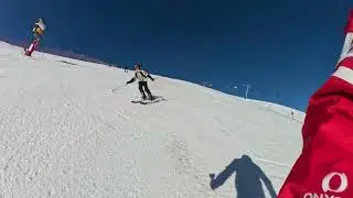 Hailey ski Alpe d'Huez december 28 2025