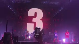 Black M (feat Kalash Criminel) - Dress Code - Eternel Big Black Tour - Bercy (02/12/17)