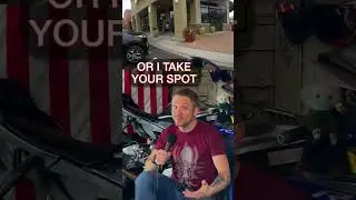 Почему я паркую свой мотоцикл на тротуаре