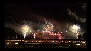 4K Disney's Celebrate America FIREWORKS - Fourth of July 2018 - Magic Kingdom, Disney World