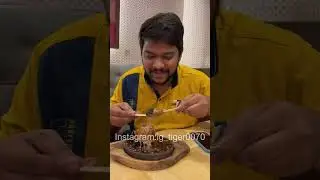 Cream stone లో ఐస్ క్రీమ్ తో పాటు రేట్లు అద్భుతః🍦🍨😂#youtubeshorts #shorts  #foodshorts #icecream