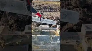 #asmr #bricklayingasmr #bricklaying #bricklayer #satisfying #blockwork  #pattersonconstruction