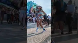 Shuffling at EDC Orlando | Wearing @diosabyseco #shuffle #shufflegirl