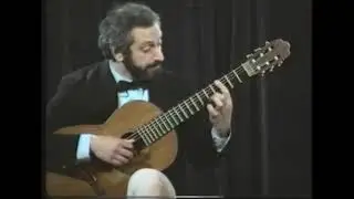 Laurindo Almeida -  Pavana for Pancho. Performed by Alexander Vinitsky.