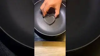 ❤️ Beautiful Heart Shaped Egg | How to Make a Heart Shaped Omlet #Egg #Omlet #Cooking