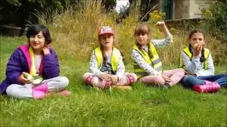 What happens at Sacrewell Farm Camp?