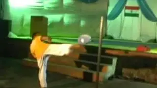 World Record the most martial art kicks in one minute using one leg only .MPG