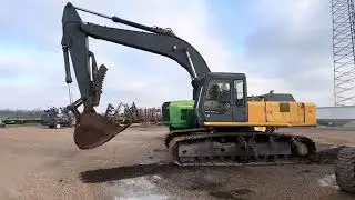 Lot #5242 Hitachi EX270 LC
