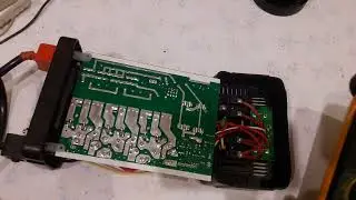 Инвертор Technaxx 1200W в жизни так не бывает