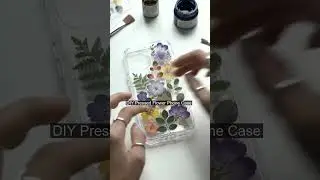 DIY Pressed Flower Phone Case