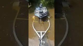 How To Launch Your Boat Alone #boating #howto