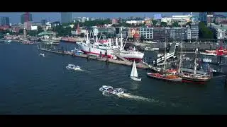 ELBSEGELEI - Segeln in Hamburg - nachhaltig maritime Abenteuer auf der #elbe #segeln #hamburg #love