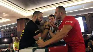 Efbet 2018 Nikolay Penchev vs Hristyan Tsanov vendetta right hand match 01