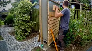 Siding and roof for my SIGNAL BOX