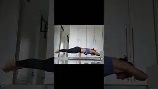 One arm elbow lever ❤️💪 #oael #elbowlever #yoga mayurasana peacock pose calisthenics statics street