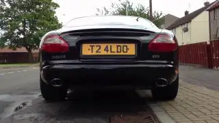 XKR with Adamesh straight-through pipes.