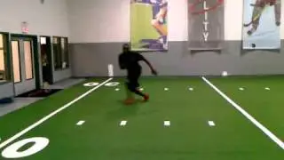 Mathias Kiwanuka lateral-crossover run to sprint