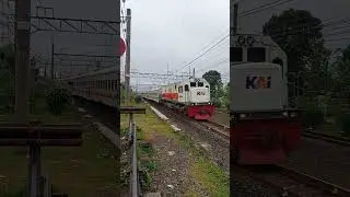 kereta KLB pangrango melintas langsung #shortvideo #shorts #keretaapi
