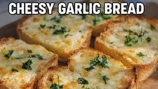 Cheesy Garlic bread recipe | Easy And Crispy Garlic Bread At Home
