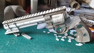 Revolver Colt Python 357 made of paper tuning 02