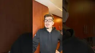 Каков отец, таков и сын 😂