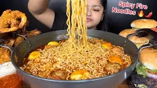 SPICY SOUPY FIRE NOODLES WITH FRIED EGGS AND FRIED MOMO🌶️ CRISPY PRAWNS FRY & GRILL CHICKEN BURGERS