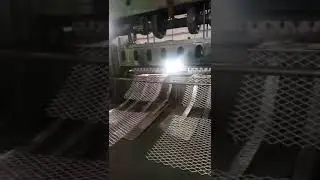 Anti-Glare Fence Made Of Expanded Metal Mesh